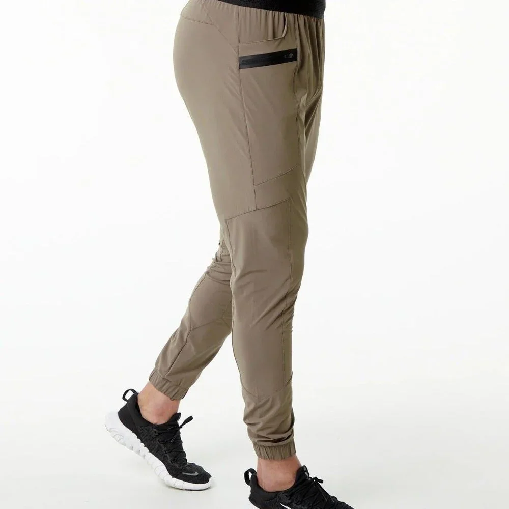 Alphalete MEN Studio Pant - Mocha- size small - Picture 3 of 4